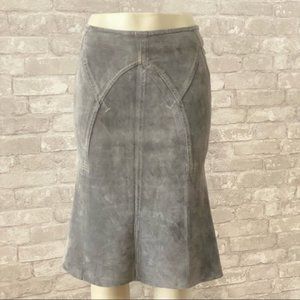 SOLD | NWOT Danier Suede Knee Length Skirt